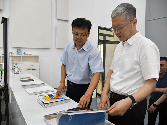 中國紡織工業(yè)聯合會秘書